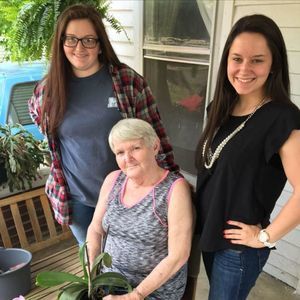 Meet your Posher, Allison